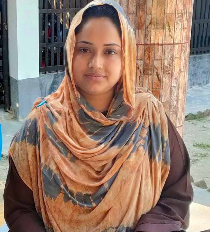 সাতক্ষীরার কালিগঞ্জে চেয়ারম্যানের বিরুদ্ধে জমি দখল ও বৃদ্ধাকে ভারতে পাঠানোর অভিযোগ