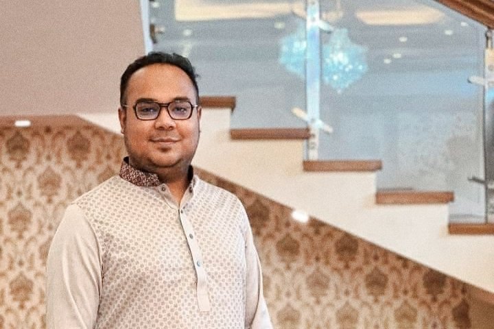 টাঙ্গাইলের মির্জাপুর উপজেলা আওয়ামী লীগ সাধারণ সম্পাদক তাহরীম হোসেন সীমান্তসহ ৪৪ জনের বিরুদ্ধে দ্রুত বিচার আইনে মামলা