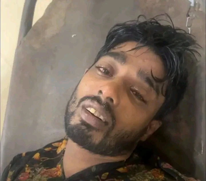 খুলনায় অজ্ঞান পার্টির খপ্পরে যুবক, খুলনা মেডিকেলে ভর্তি—পরিবারের সন্ধান চায়