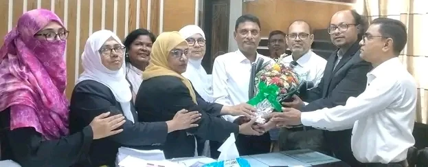 সুস্থ হয়ে প্রথম অফিস করলেন অ্যাডভোকেট মোল্লা মশিউর রহমান নান্নু