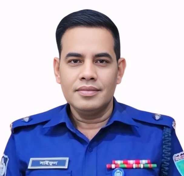 ২৩ দিনেই বদলে গেল চুনারুঘাট  থানার চিত্র: জনআস্থার নতুন ভরসা জনবান্ধব  ওসি সাইফুল ইসলাম