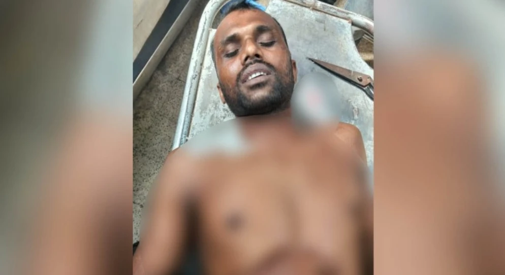 ঝিকরগাছায় পারিবারিক কলহের জেরে চাচাতো ভাইকে আহত করার অভিযোগ