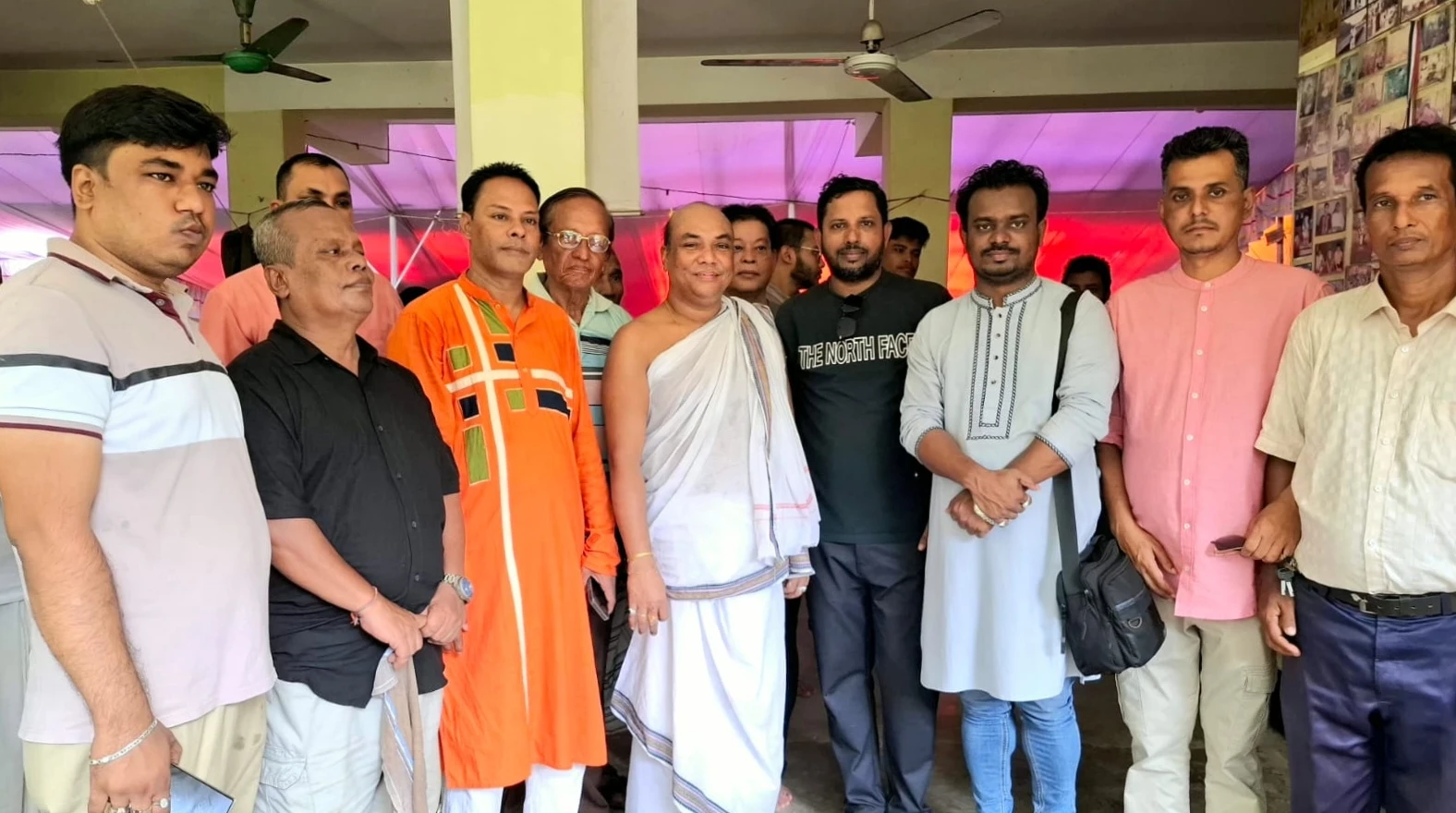 বোয়ালখালীতে লোকনাথ ব্রহ্মচারীর আবির্ভাব উৎসবে ভক্তদের মিলনমেলা, পরিদর্শনে বিনয়বাঁশী শিল্পীগোষ্ঠী