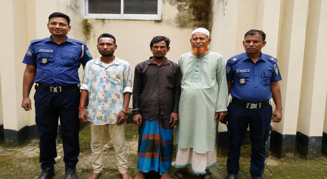 চুনারুঘাটে পুলিশের অভিযানে পরোয়ানাভুক্ত ৩ আসামি গ্রেফতার